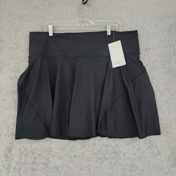 NWT Athleta Ace Tennis Skort 2X Black Polyester & Spandex  27CT - Picture 1 of 10